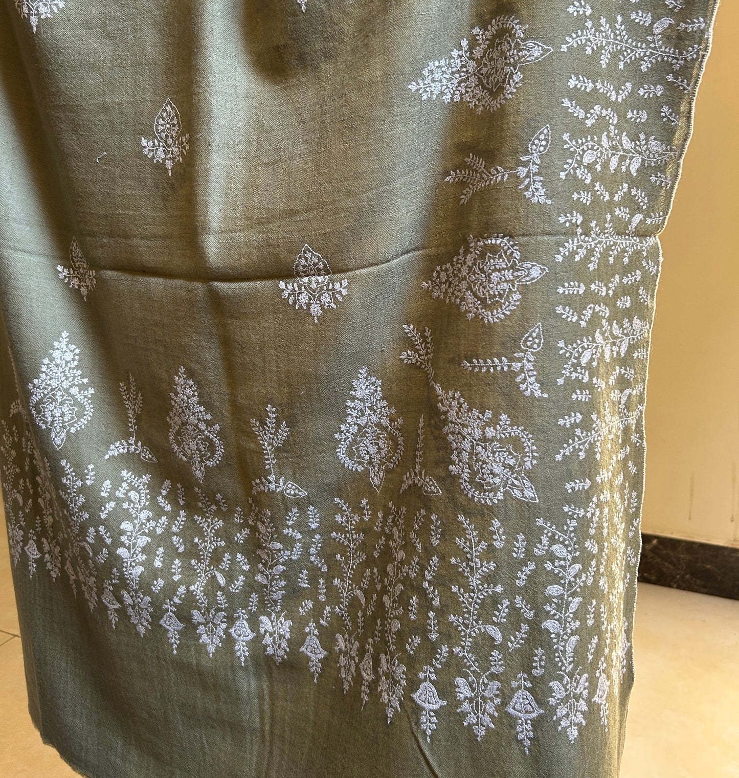 Olive Green PaldarBotidar Handmade Pashmina Shawl