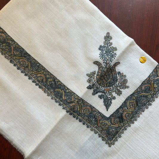 Moss Black Handmade Pashmina Shawl