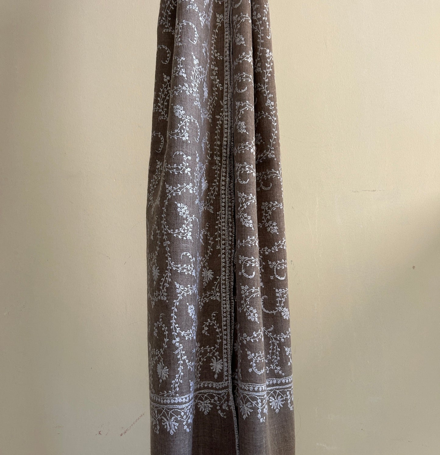 Beige Jalidar Handmade Pashmina Stole
