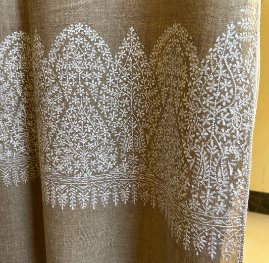 White Paldaar Handmade Pashmina Shawl