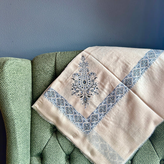 Navy Blue & Beige Jasmine Super Turma