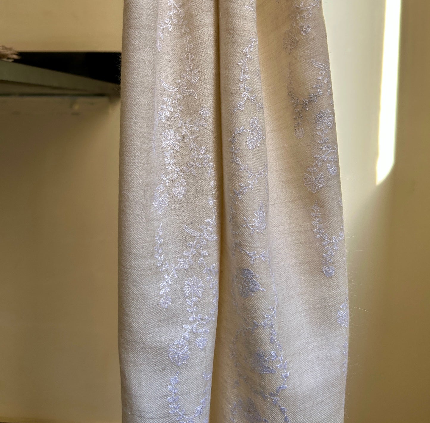 White Jali Stripe Handmade Pashmina Stole