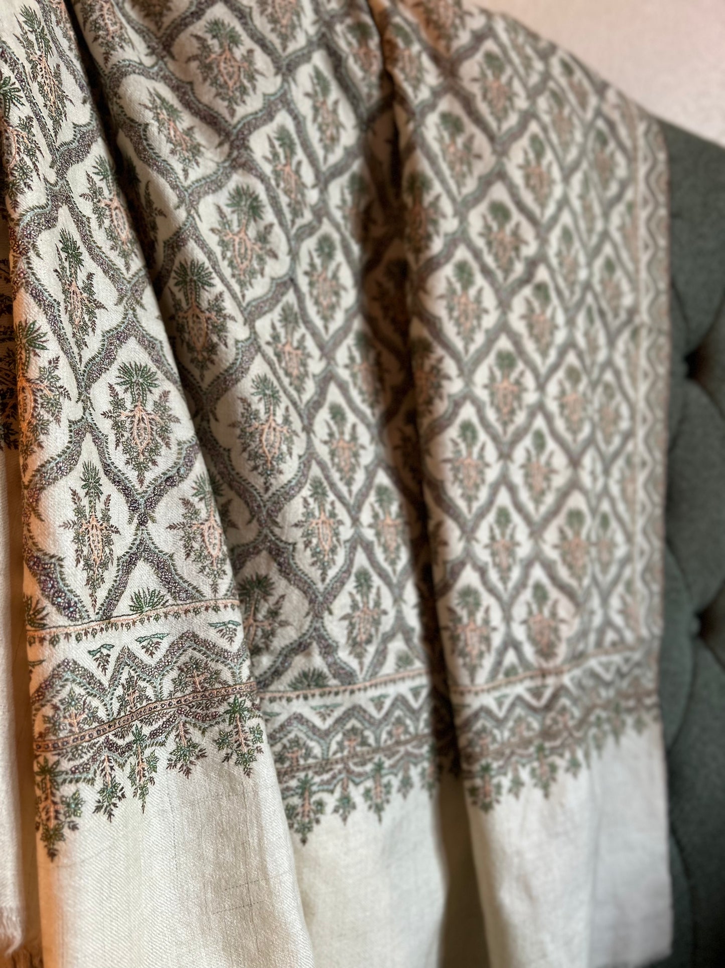 Antique Cream White Silk & Pashmina Jamawar